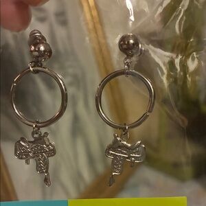 Vintage saddle earrings